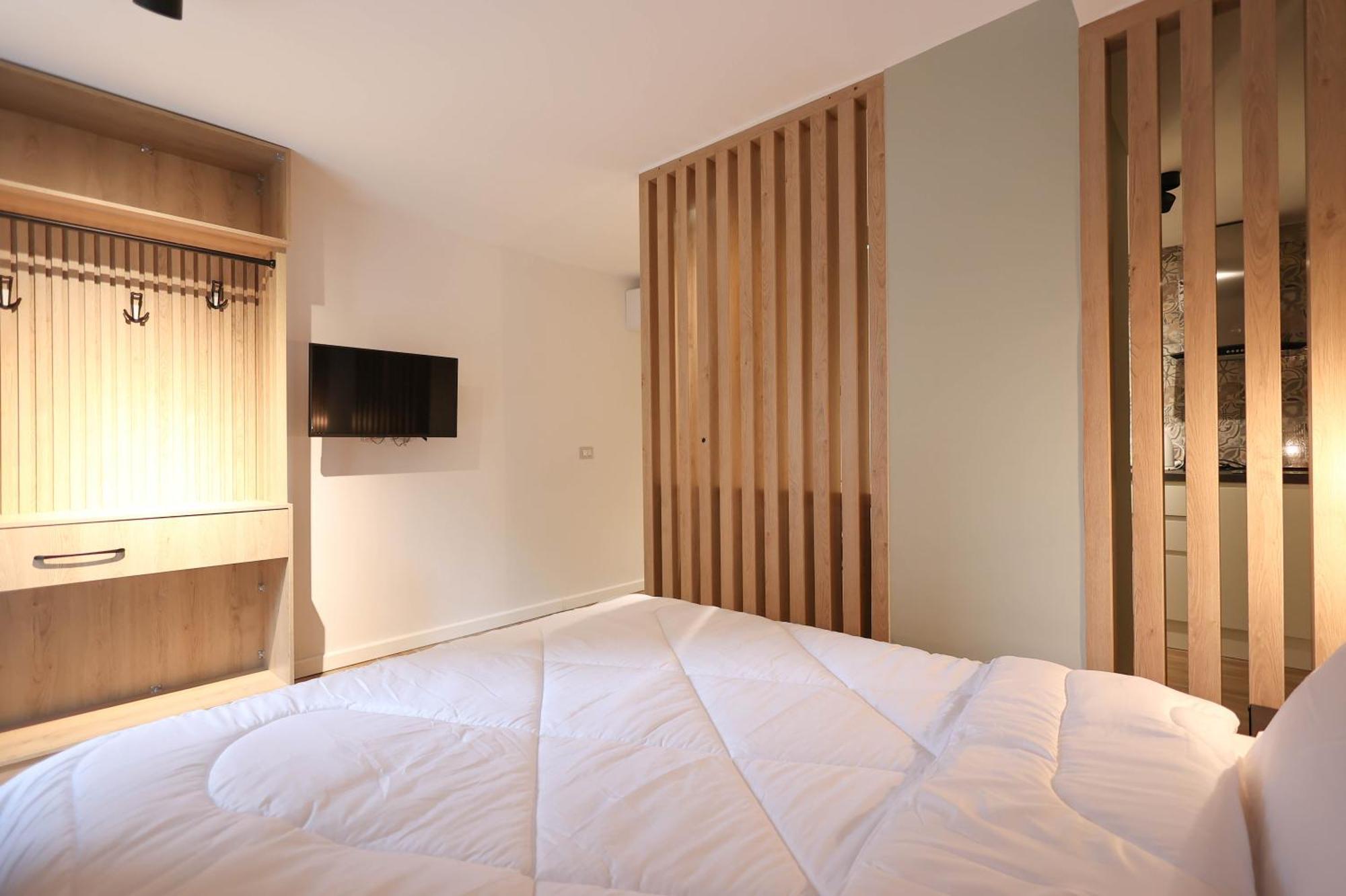 Grandstay Studios Драч Екстериор снимка