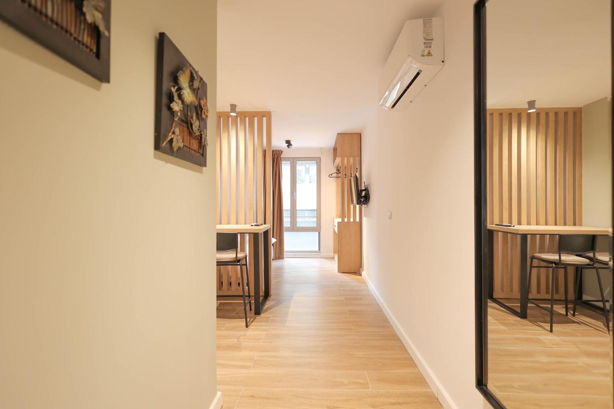Grandstay Studios Драч Екстериор снимка
