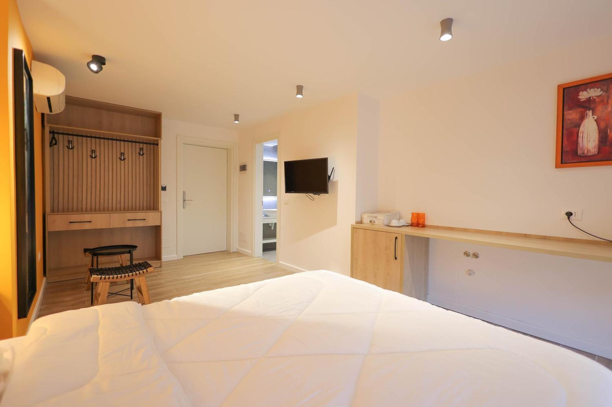 Grandstay Studios Драч Екстериор снимка