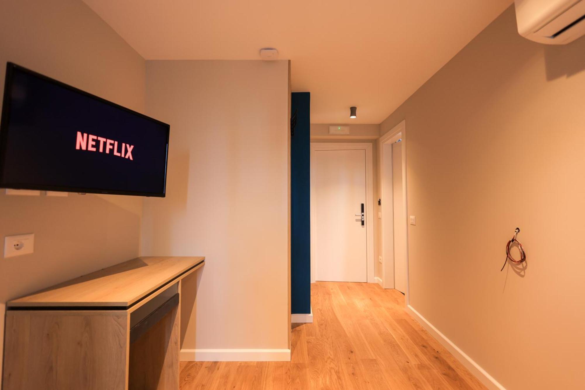 Grandstay Studios Драч Екстериор снимка