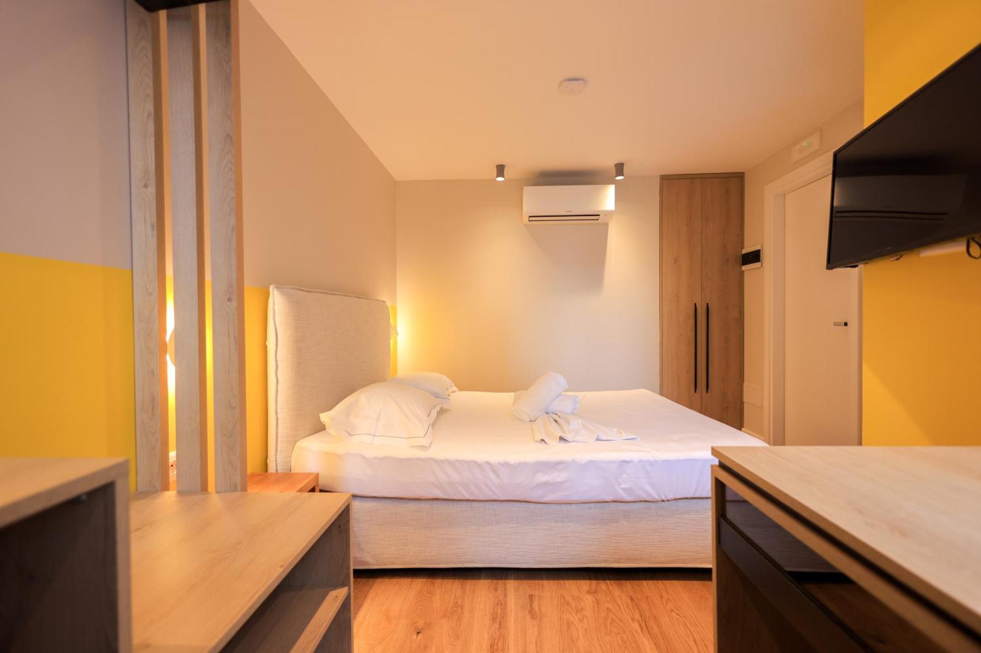 Grandstay Studios Драч Екстериор снимка